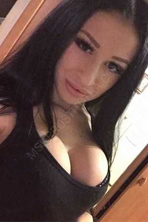 Лера, 89585787571