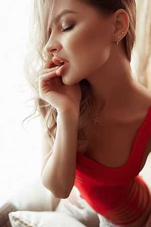 Елена, 89856746485