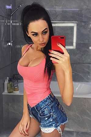 Лера, 89585409937