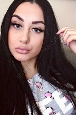 Лера, 89856746414
