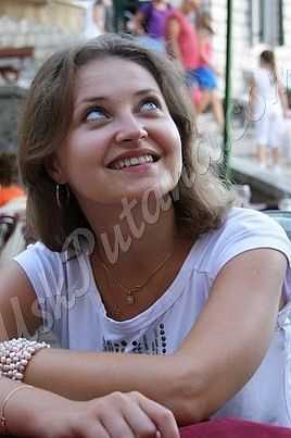 Елена Каптелова, 84994042649