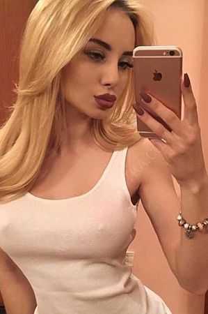 Анна, 89585409937