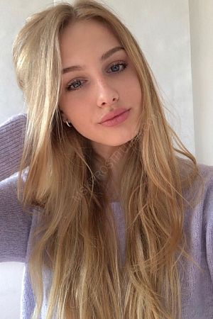 Алина, 89380870885
