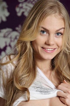 Лина, 89394999980