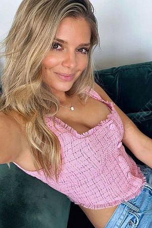 Анна, 89585787571