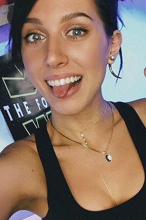 Катерина, 89669652407