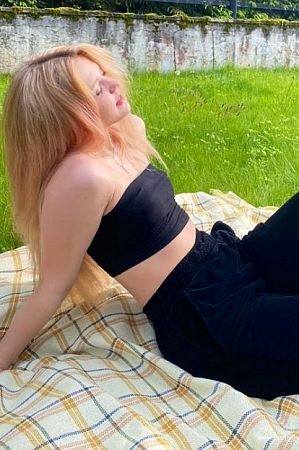 Катерина, 89585787571